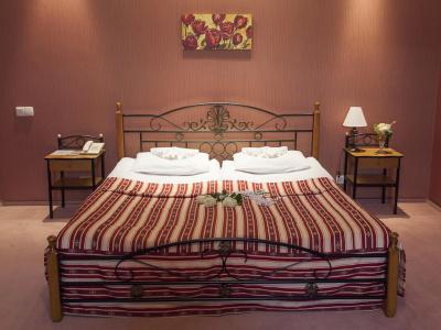 Cherkasy Palace - 81