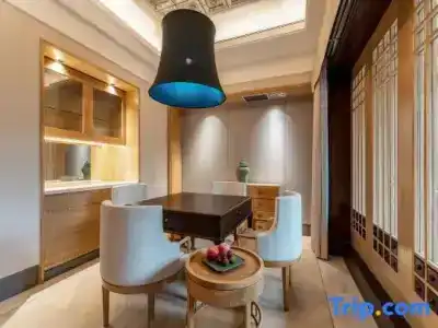 Huaqing Palace & Spa - 167
