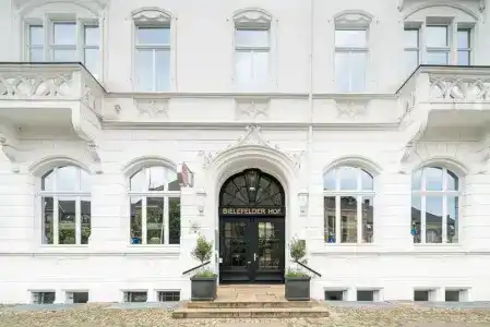 Bielefelder Hof - 49