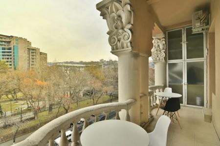 UPstairs Apart - Hostel - 15