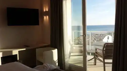 Elite - 60