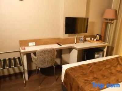 Kanyonvadi - 56