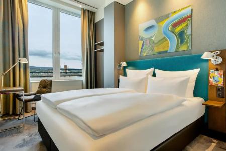 Motel One Wiesbaden - 2