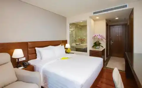 Orchids Saigon - 27