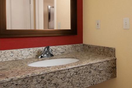 Courtyard by Marriott Dallas in Legacy Park - 38