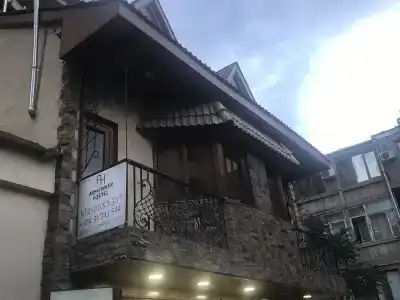 Armenner - 0