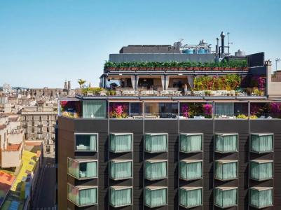The Barcelona Edition - 55