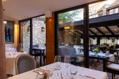 Restaurant Le Maréchal - Les Collectionneurs - 33
