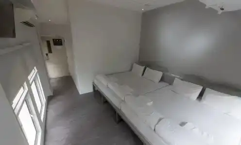 Boxpackers Hostel - 20