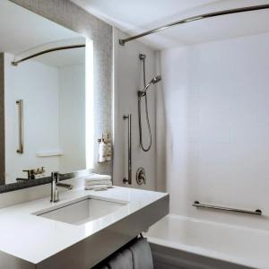 Holiday Inn Express Vancouver Airport-Richmond, An Ihg - 35