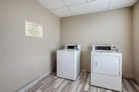Best Western Plus Tech Medical Center Inn - 30