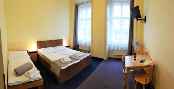 U dvou zlatých klíčů - 70