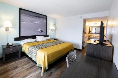 Ocean Breeze Inn - 28