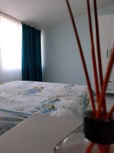 Samlife Apart - 26