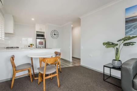 Quality Suites Banksia Gardens- Apartment - 100