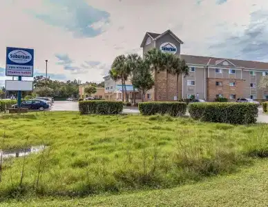 Suburban Studios Cape Coral - 0