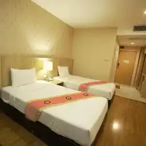 Three Seasons Place - 5