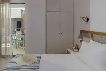 Galazio & Suites - 105
