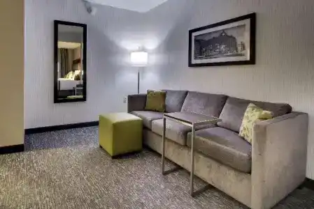 Best Western Plus Boston - 20
