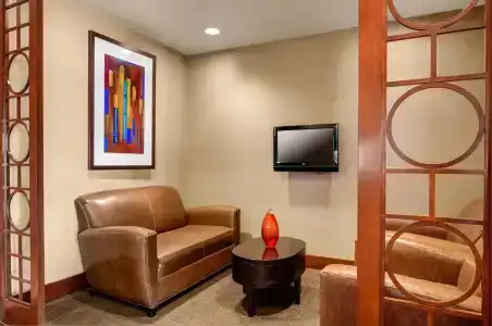 Hyatt Place West - 4