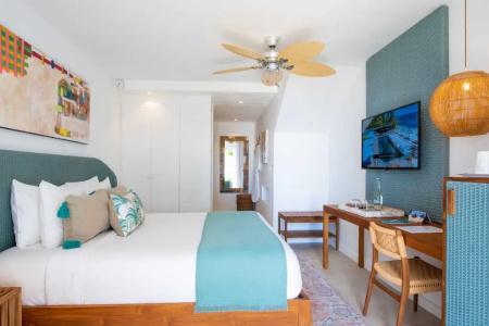 Seapoint Boutique - 84