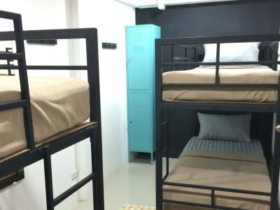 BB House Budget & Boutique - 0