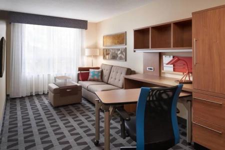 TownePlace Suites by Marriott - 41