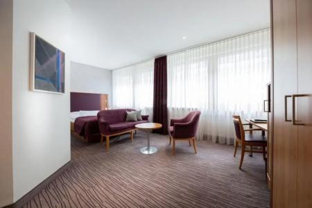 Kronenhotel - 5