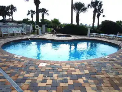 Schooner II Beach and Racquet Club - 15