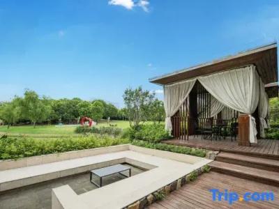 East Tai Lake Grand - 87