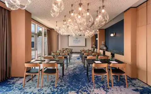 Hilton Rijeka Costabella Beach Resort And Spa - 19