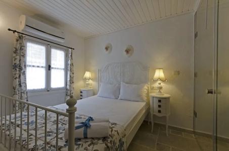 AlaÇAti Roka TaŞ Butİk - 20