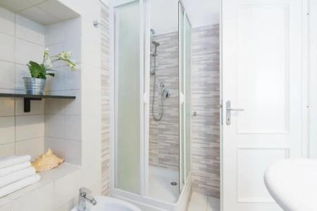 b&b Piazza Fratti - 50