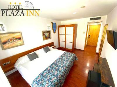 Plaza Inn - 33