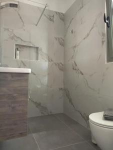 Lagoon View - 102