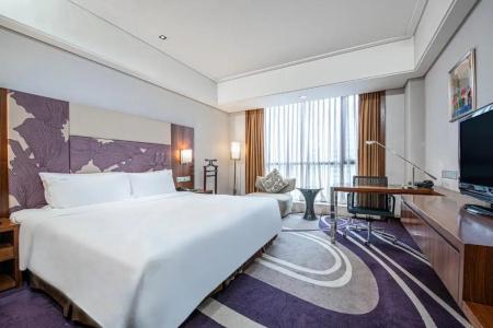 Holiday Inn Qingdao City Center, An Ihg - 58