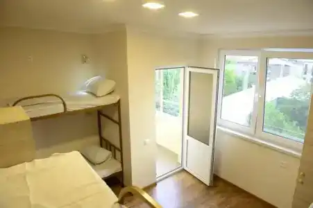 Your Hostel - 42