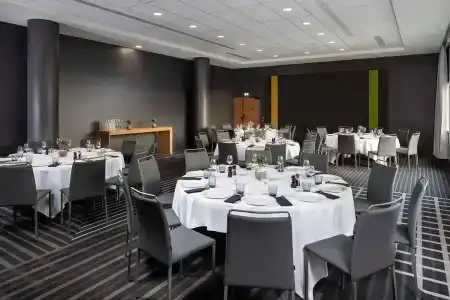Innside by Melia Paris Charles de Gaulle Airport - 21