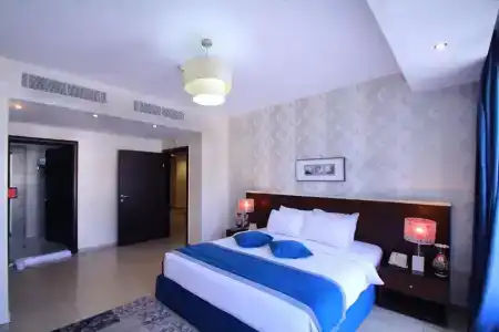 City Rose Suites - 113
