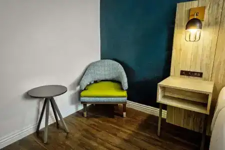 Downtowner Boutique - 24
