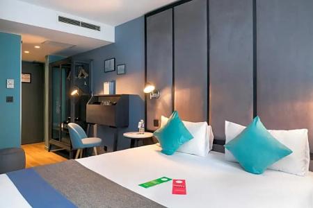 Quality & Suites Bercy Bibliothèque by HappyCulture - 35