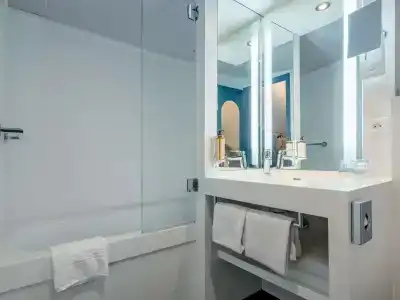 Mercure Annecy Centre - 23
