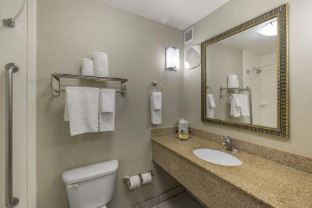 Best Western Plus Henderson - 55