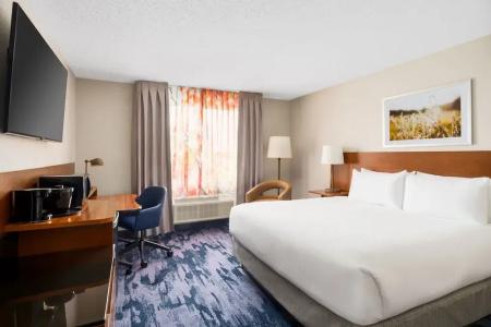 Fairfield Inn & Suites - 29