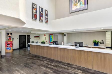 Anaheim Desert Inn & Suites - 1