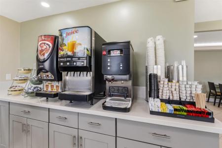 Best Western Plus La Mid-Town - 12