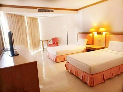 Khanom Golden Beach - 2