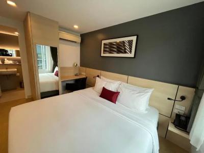 Arize Sukhumvit - 43