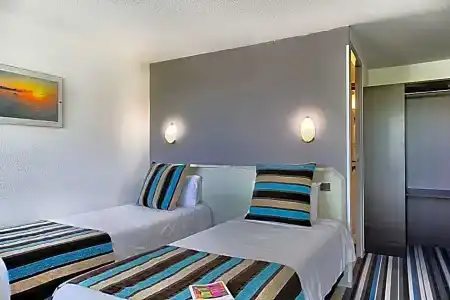 Sure by Best Western Biarritz Aeroport - 62