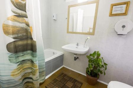 Hostel Malaga Inn - 23